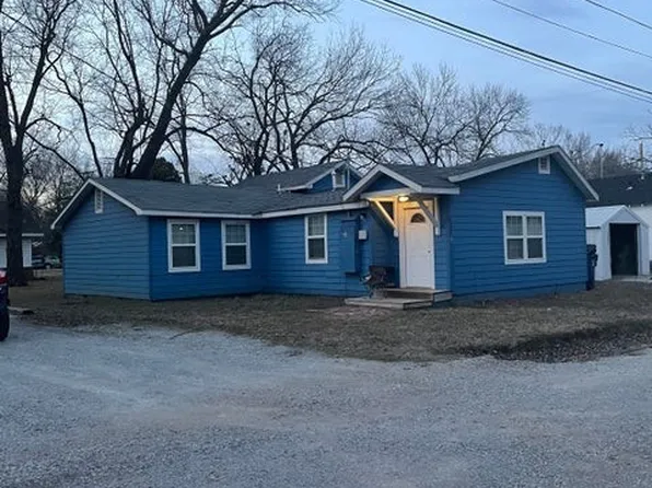 625 W Tahlequah Ave, Vinita, OK 74301