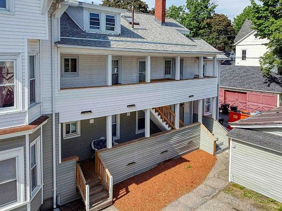 2nd image of 715 Union St