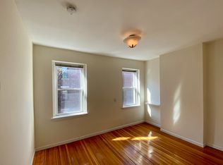 18 Aberdeen St #2, Boston, MA 02215