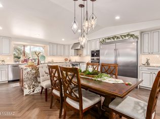 5826 E Waverly St, Tucson, AZ 85712