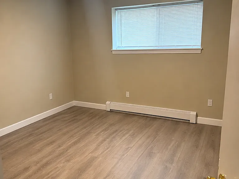 14 Pearl St #2 — Photo 3
