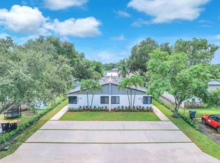 2460 SW 58th Mnr #1-2, Fort Lauderdale, FL 33312