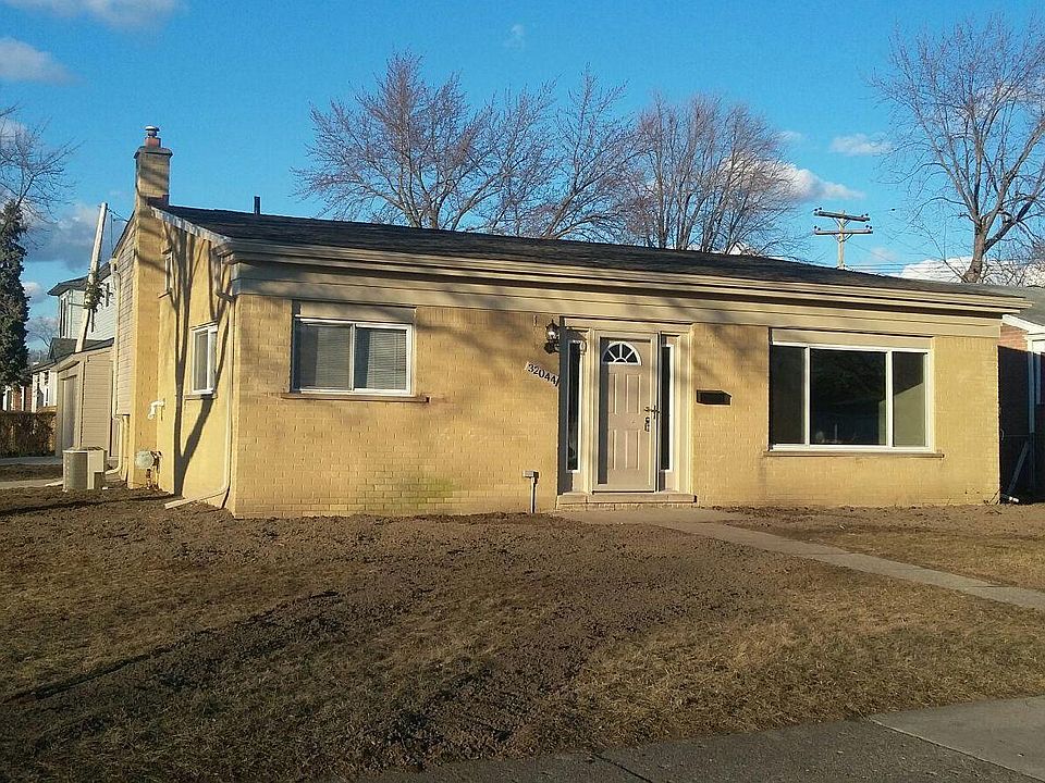 1st image of 32044 Sandra Ln