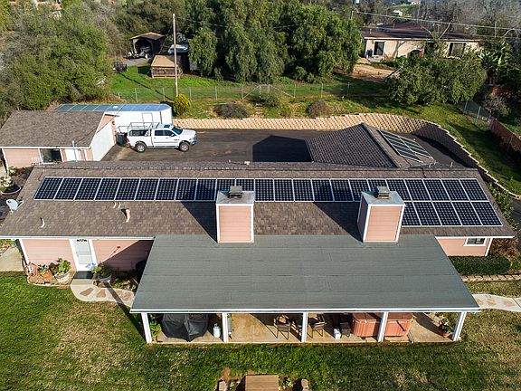 4th image of 30517 Rolling Hills Dr