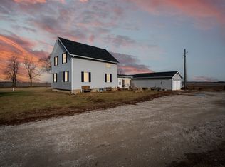 6602 N 2800 East Rd, Forrest, IL 61741