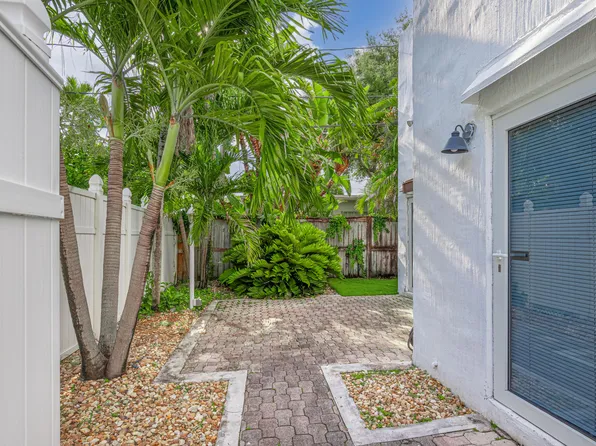 110 NE 16th Terrace, Fort Lauderdale, FL 33301