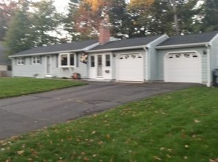 4 Donna St, Enfield, CT 06082