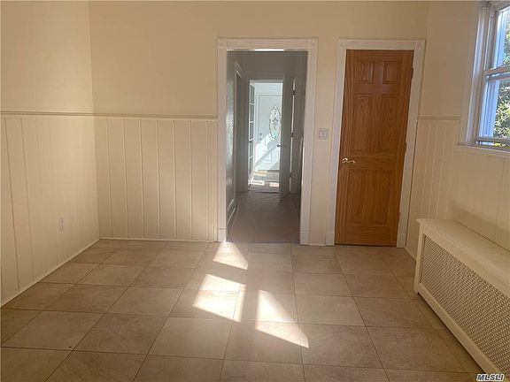 3rd image of 44 Nassau Ave