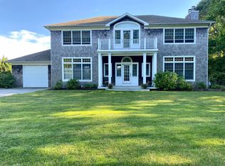 2 Horse Meadow Ln, East Hampton, NY 11937