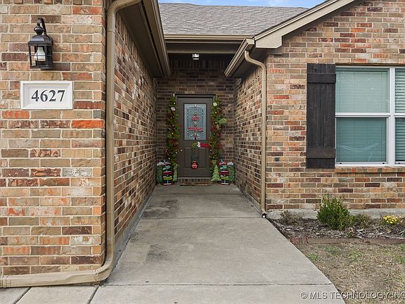 2nd image of 4627 Lakeshore Dr