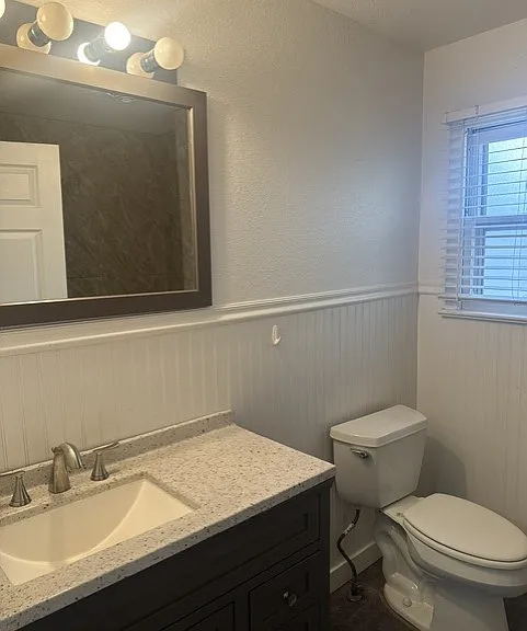 1234 W Prospect Rd — Photo 23