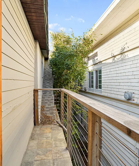 24 Westminster Ave #4 — Photo 21