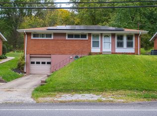 913 Forsythe Rd, Carnegie, PA 15106