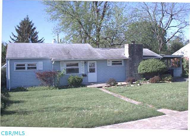 1st image of 479 Rosslyn Ave