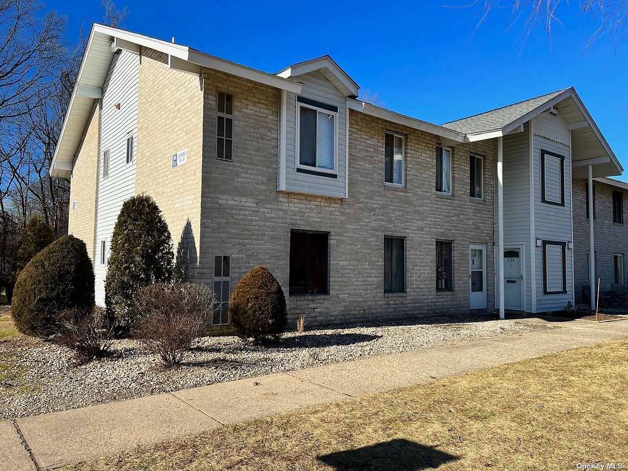 33 Juniper Court UNIT 33, Coram, NY 11727 Zillow