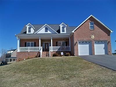 1st image of 1225 Cedar Rock Dr