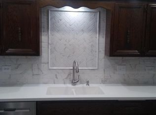 6535 Wingate Rd, Willowbrook, IL 60527