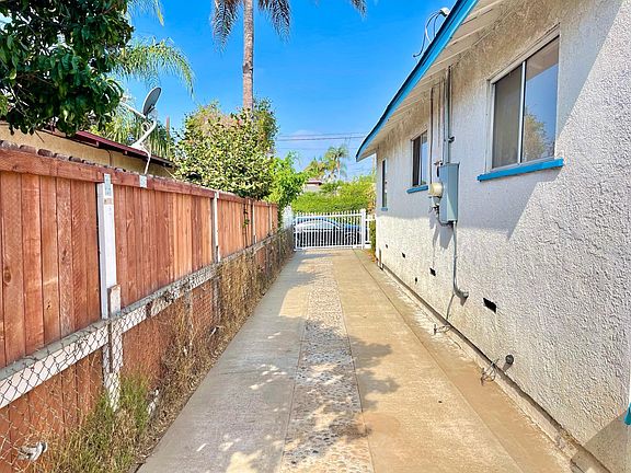 5th image of 608 N Record Ave
