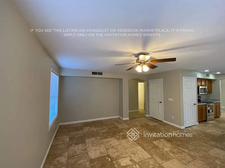 764 W La Pryor Ln — Photo 6