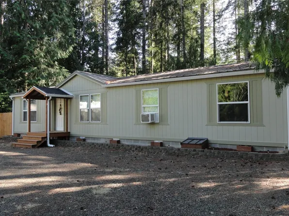 90 N Hamma Hamma Drive E, Hoodsport, WA 98548