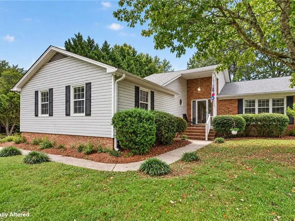 3700 Tattershall Dr, Greensboro, NC 27410