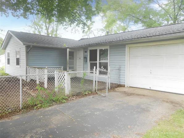 289 Lancer St, New Carlisle, OH 45344