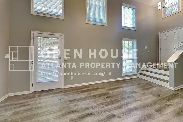 3 bed, 2.5 bath, 1386 sqft, $2,575 — Photo 4