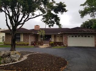 10357 SW 1st Ct, Coral Springs, FL 33071
