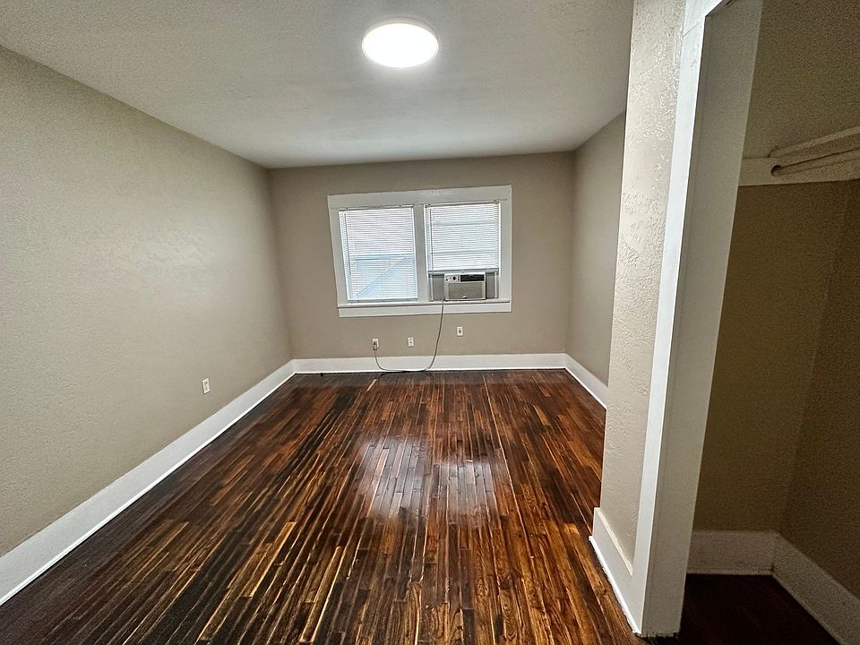 1st image of 715 Asp Ave #715/3