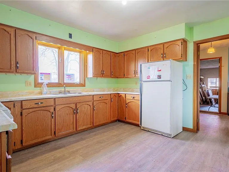 5213 Governors Rd — Photo 6