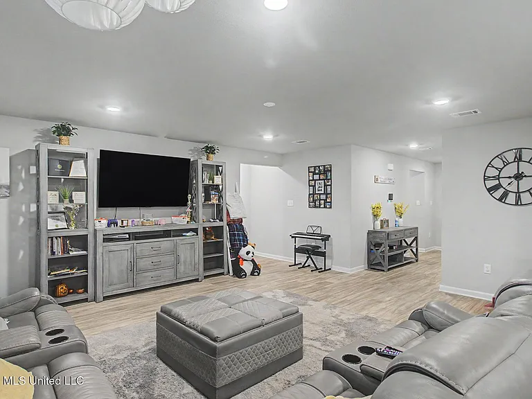 9317 Lexi Ln — Photo 5