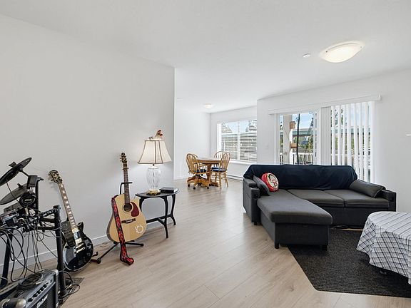5th image of 7265 Haig St #102