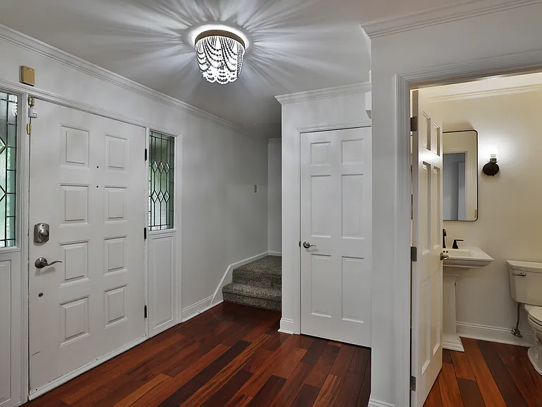 1086 Ravine Ridge Dr — Photo 6