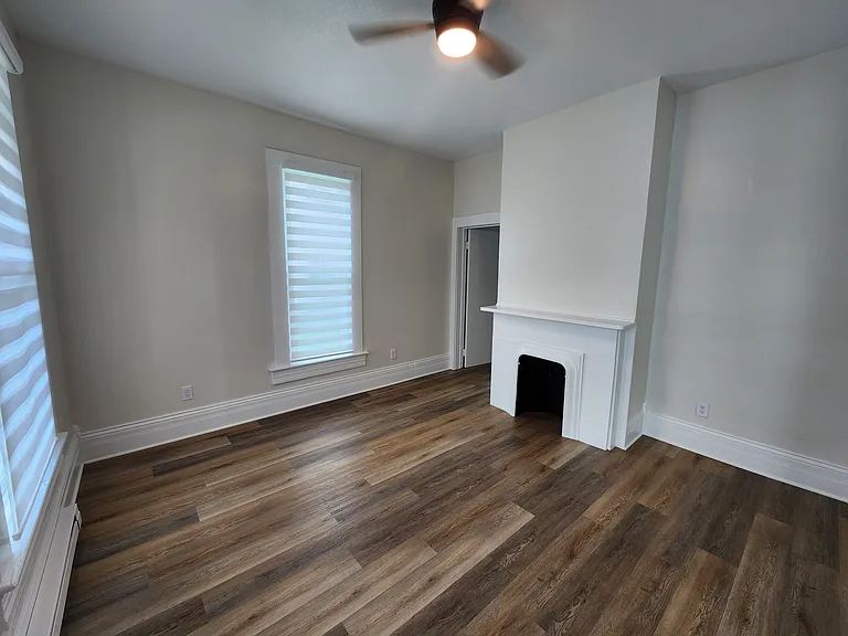 521 Forest Ave #521 — Photo 17