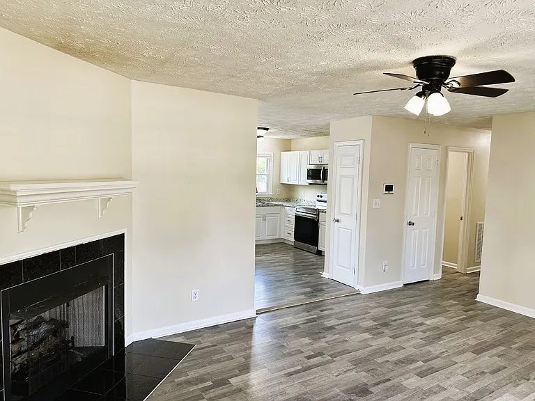4938 Tangerine Dr — Photo 4