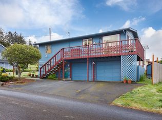 1846 NW 32nd St, Lincoln City, OR 97367