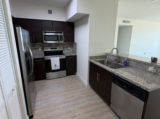 983 SW 37th Ave #1001, Miami, FL 33135