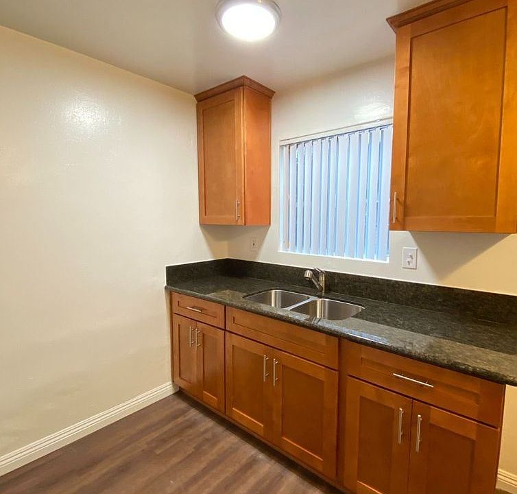 1st image of 6423 Corona Ave #E