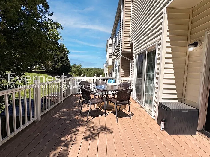 3951 Hartlake St — Photo 30