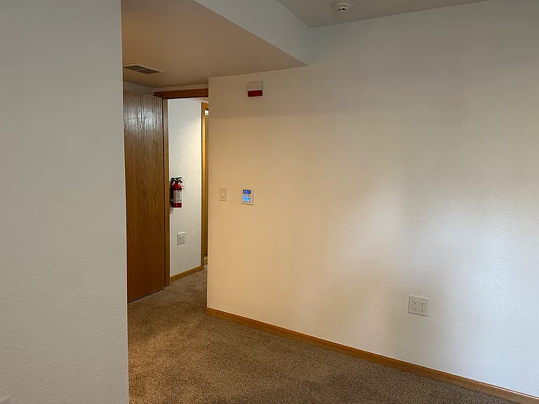 1221 University Ave #D-202 — Photo 24