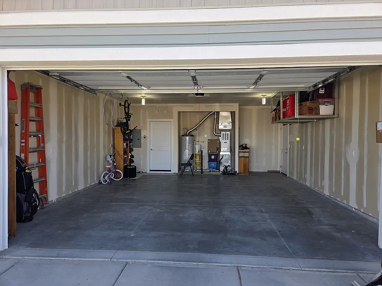 2430 Lotus Ave — Photo 9