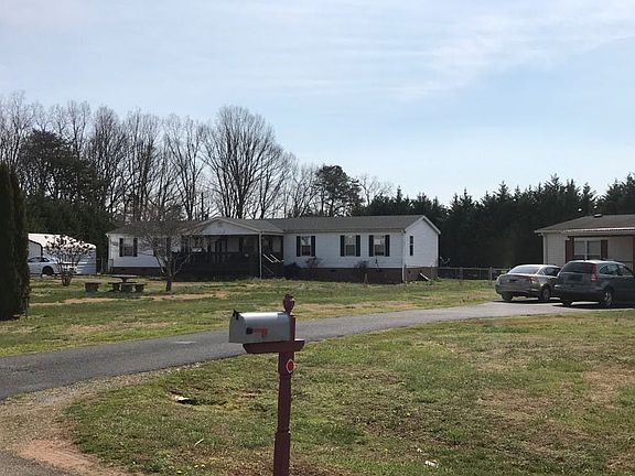 5th image of 1893 Ellick Dr