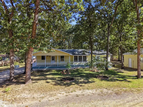 25193 Cedar Crest Drive, Hermitage, MO 65668