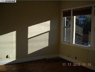 3rd image of 874 20th St