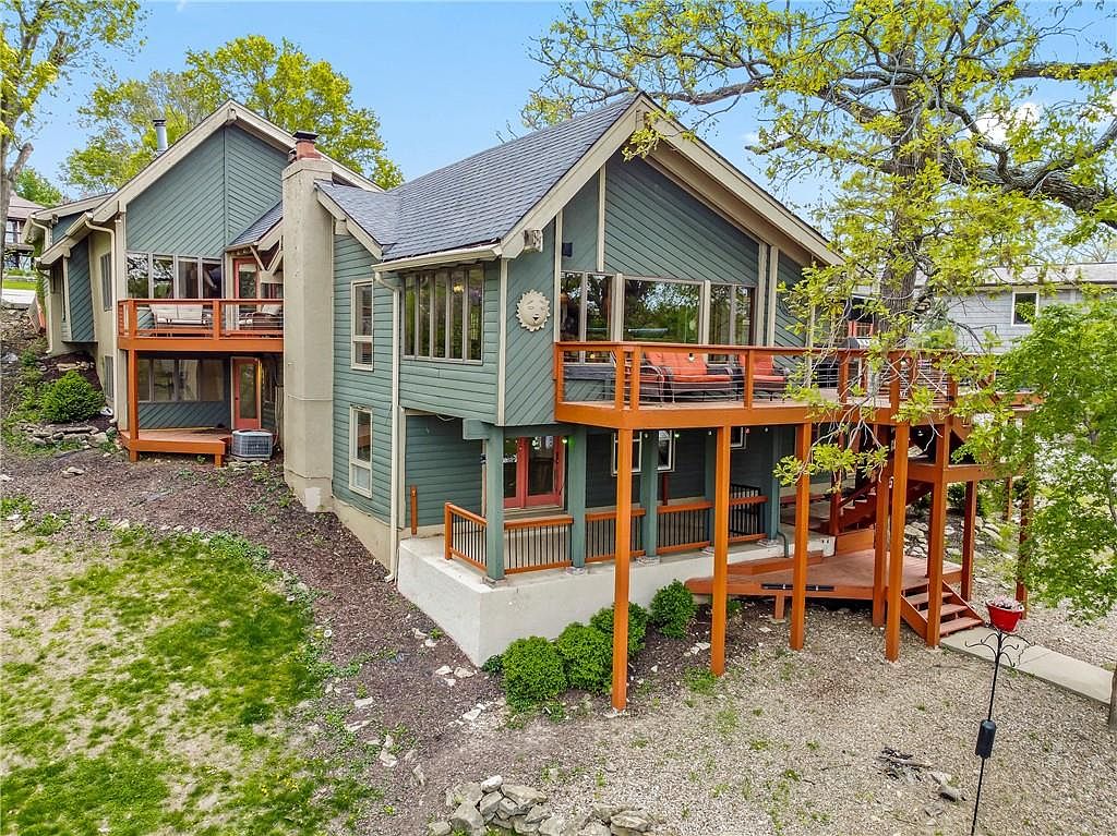 8118 NW Forest Dr, Weatherby Lake, MO 64152 MLS 2432322 Zillow