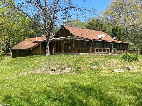 2350 Seven Hills Rd, Fairfield, IA 52556