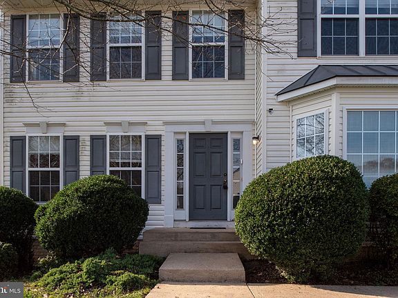 3rd image of 11414 Corolla Dr