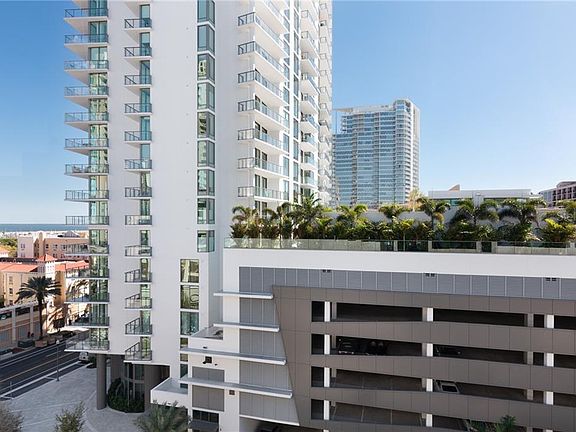2nd image of 100 1st Ave N Unit 3705