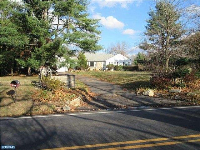 2nd image of 198 Carter Rd