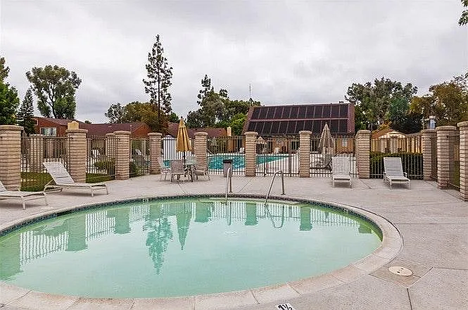 Community jacuzzi